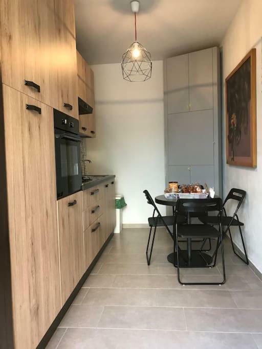 The Butcher-Ducati And Airport Blq Apartment Болоня Екстериор снимка