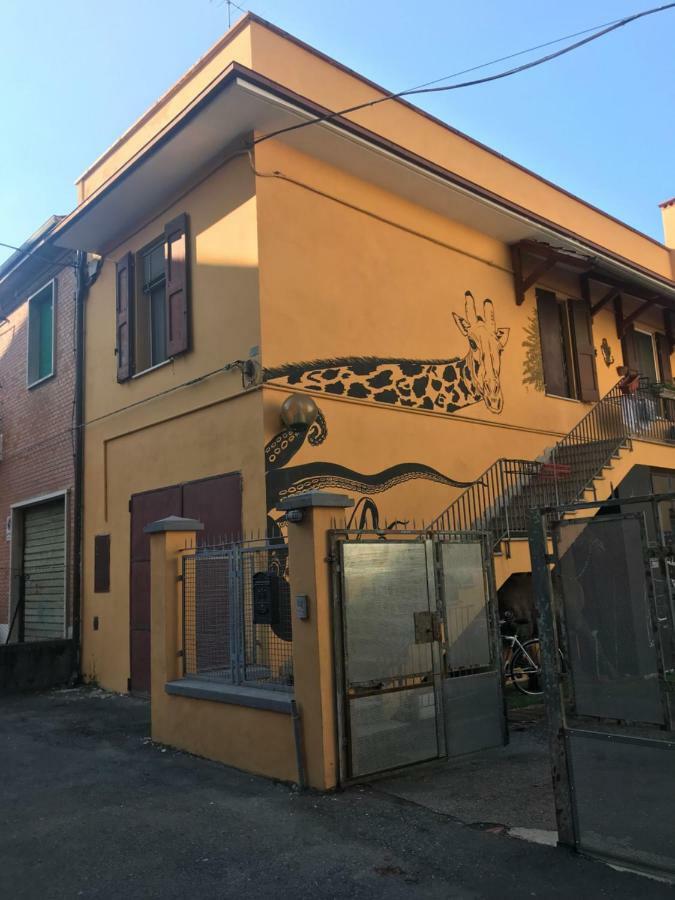 The Butcher-Ducati And Airport Blq Apartment Болоня Екстериор снимка
